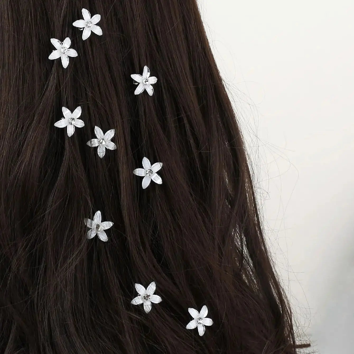 【海外直送品】小さな編みこみの花のヘアクリップ,花,ヘアクリップ,ヘアピン,ヘアアクセサリー,アクセサリー,10個