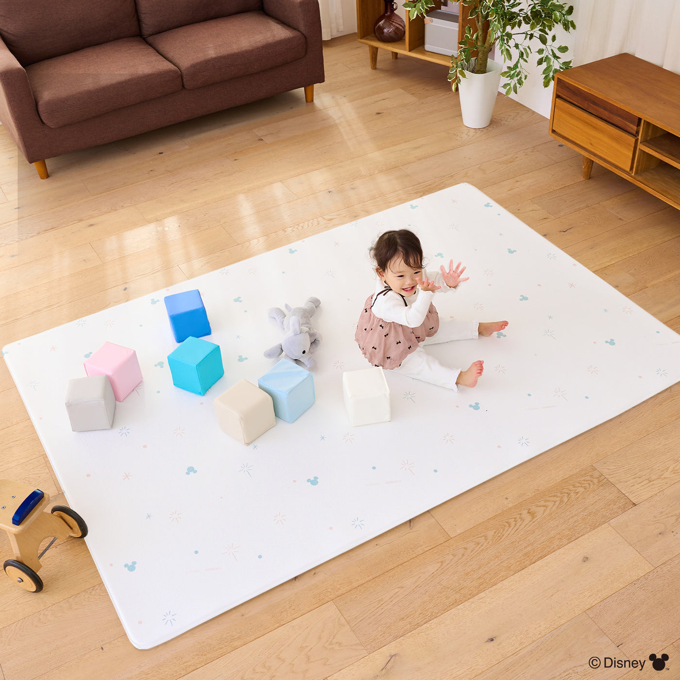 ＼レビュープレゼント中／ ミッキーマウス 防水 ベビープレイマット 140x200cm | EDISONmama（エジソンママ）